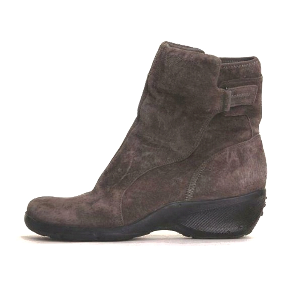 PRIVO BY CLARKS INSULATED BOOTS suede hiking 7.5